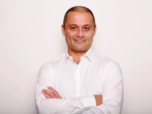 Portrait de Sylvain Roy, président d’Amadeus France et CTO du groupe